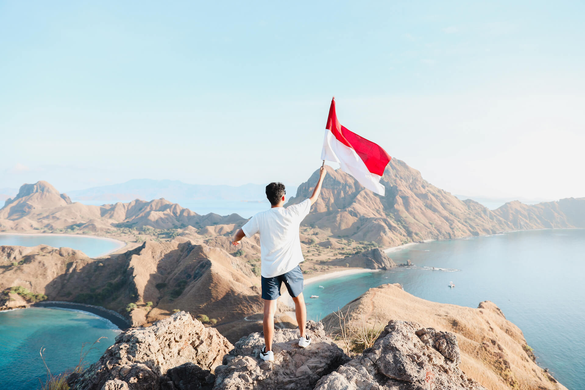 indonesian-flag-waving-on-top-mountain-2021-09-04-10-35-37-utc.jpg